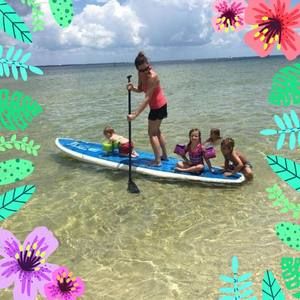 Meet your Posher, Courtney